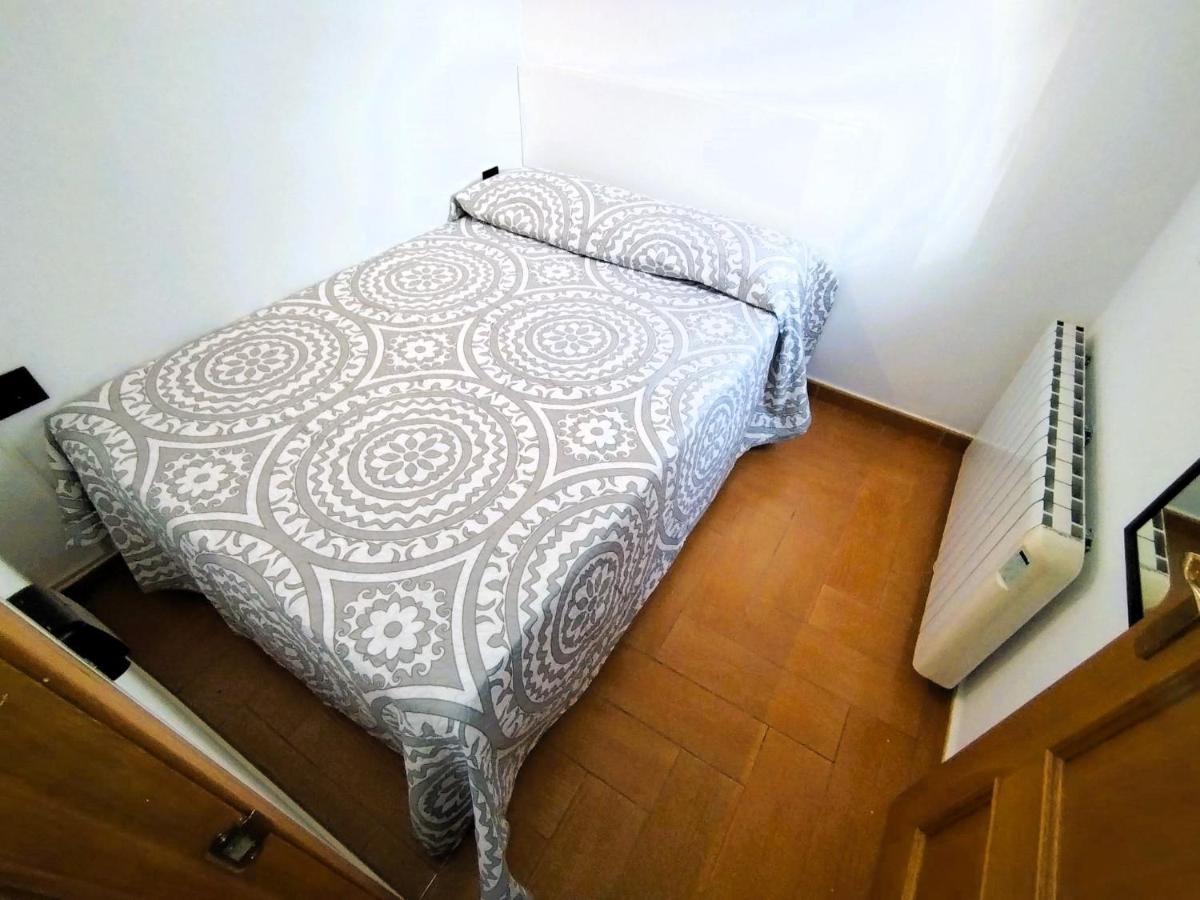 Puerta Del Sol - Apartamento Para 4 Madrid Exterior photo
